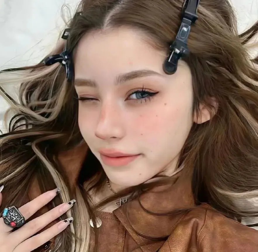 盲女